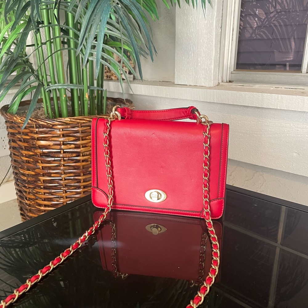 Small red crossbody hand bag - Picture 3 of 6